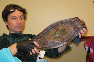 {short description of image}