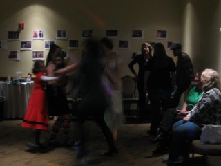 {short description of image}