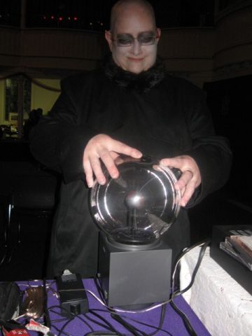 {short description of image}